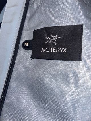 Arc'teryx Beta LT Gris Talla M GORE-TEX