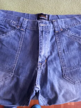 Vaquero corto hombre