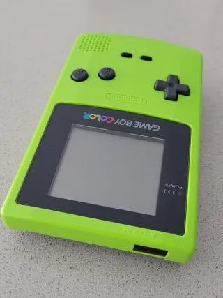 Nintendo Game Boy Color Verde + Juego Atlantis