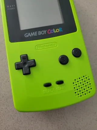 Nintendo Game Boy Color Verde + Juego Atlantis