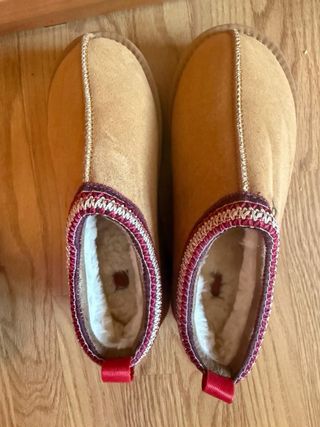 UGG Pantuflas Marrones Talla 40