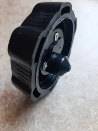 Tappo serbatoio motorino nero