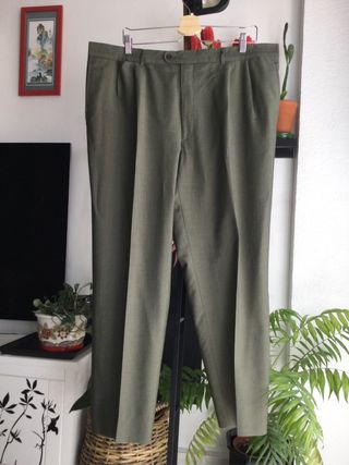 Traje de hombre verde oliva Talla XL