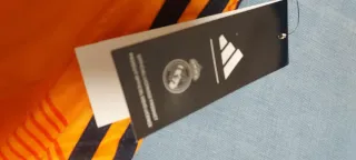 Camiseta Vinicius Jr Adidas Naranja Talla L