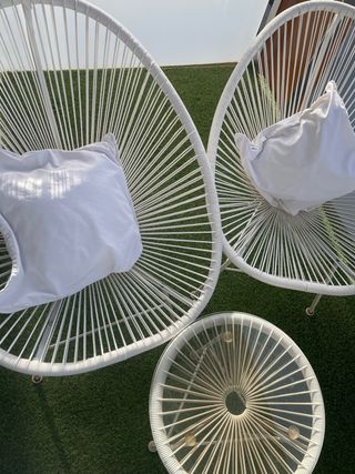 Tavolo e 2 Sedie Acapulco Bianche