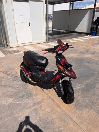 Se vende o se cambia Yamaha Scooter 49cc BWS