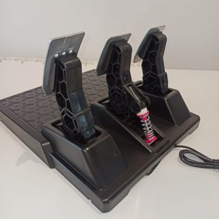 T248 Thrustmaster: Volante e Pedali HYBRID DRIVE