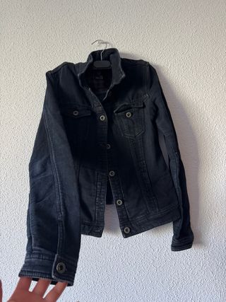 Chaqueta vaquera negra