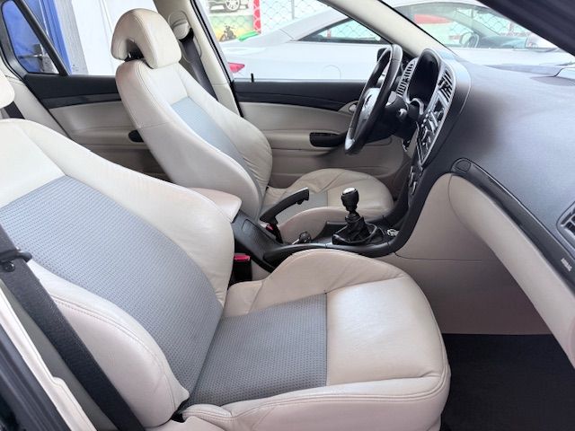 Saab 9-3 2009, foto 9