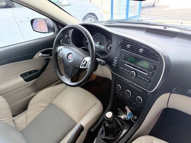 Saab 9-3 2009, foto 10
