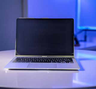 MacBook Air M1 13” 2020 256GB/8GB Plata