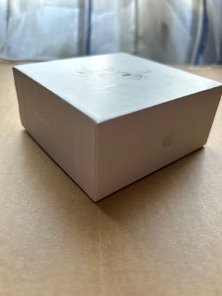 Caja AirPods Pro
