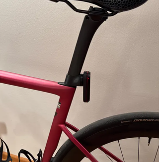 Soporte Tija Aero -  Garmin Varia Radar RTL515