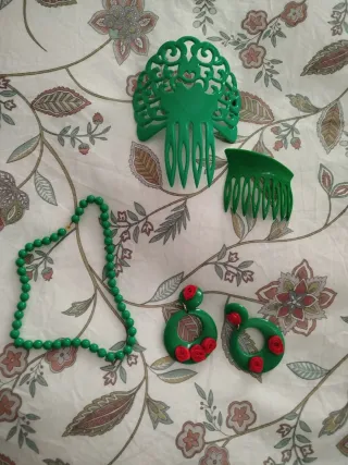 Conjunto Flamenca Niña Verde y Rojo