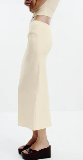 Falda larga Zara beige