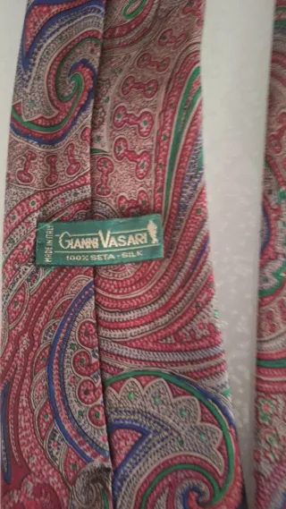 Cravatta uomo fantasia paisley rossa