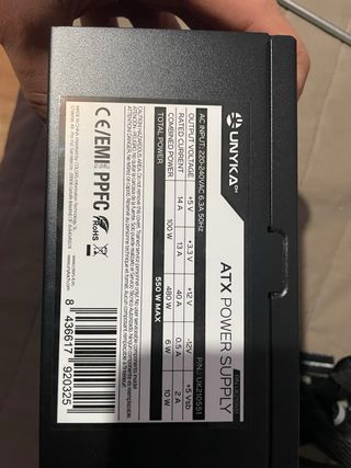 Fuente de Alimentación 550W