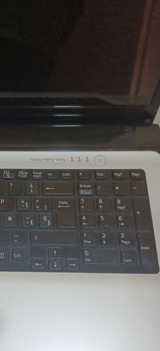 ORDENADOR PORTATIL 17 PULGADAS