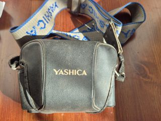 Macchina fotografica analogica Yashica MF-2