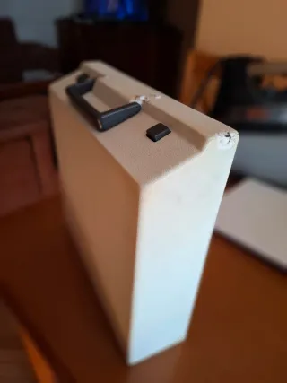 Máquina de escribir Olympia Traveller de Luxe