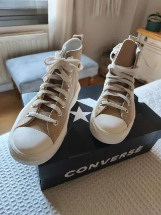Converse piel , 38.5 Sin estrenar, con etiqueta