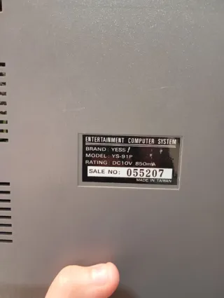 Consola Clónica NES Beige/gris y dos juegos