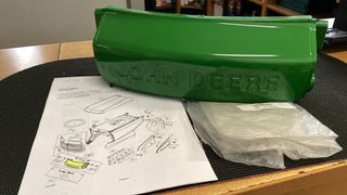 Supporto Cofano JOHN DEERE Trattorino