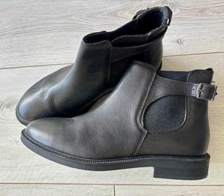 Botines Chelsea negros hombre