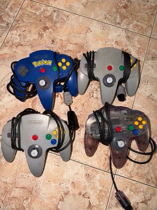Nintendo 64 Edizione Pokémon Blu e Giallo