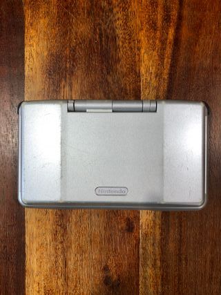 Console Nintendo Ds Fat grigio con caricatore