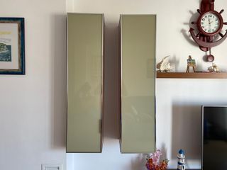 Mueble de salón madera y cristal