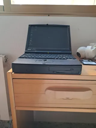 Portátil Dell Latitude XPI CD