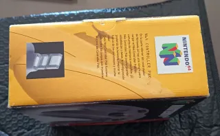 Mando Nintendo 64 en su caja Original.