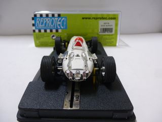 Reprotec NUEVO B.R.M F1 Blanco Scalextric