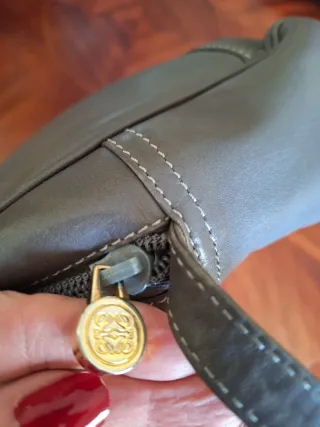 Bolso Loewe auténtico gris
