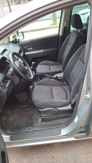 Mazda 5 - 143 cv diésel 7 plazas
