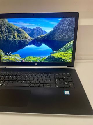 HP Probook 470 G5 17,3" i5 8250U, 16GB, NVME 512GB