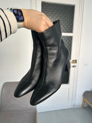 Botines tacón Zara negros