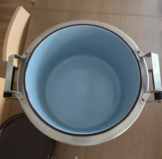 Puchera 32 cm diámetro sin usar