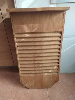 Tabla de lavar madera antigua