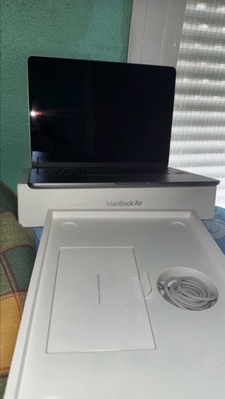 MacBook Air 13 Touch ID Plata