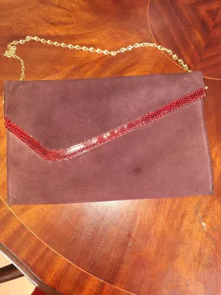 Bolso de ante y reptil granate