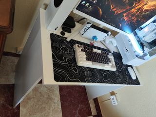 Escritorio blanco mate