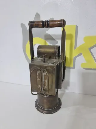 Farol Ferroviario 09875