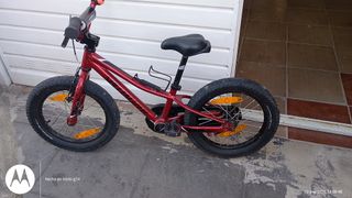 Bicicleta niño Specialized roja