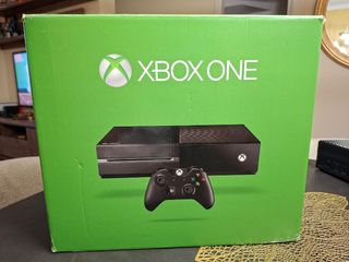 Xbox One 500 GB Boxata
