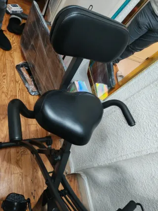 Bicicleta de ejercicio negra