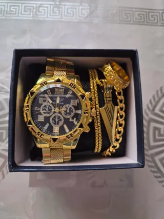 Reloj ZHEWE Dorado y Negro