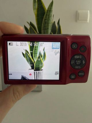 Canon IXUS 185 Roja como Nueva + Caja