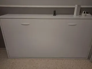 Mueble-cama blanco